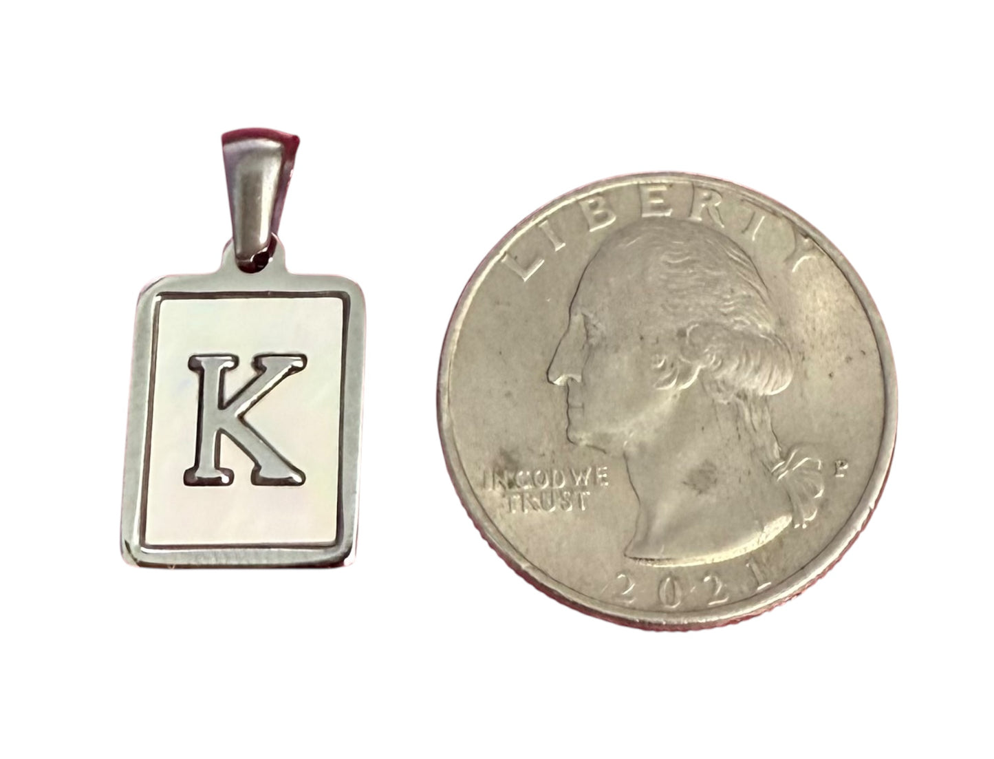 Inicial del Nombre Plateada
Letra K