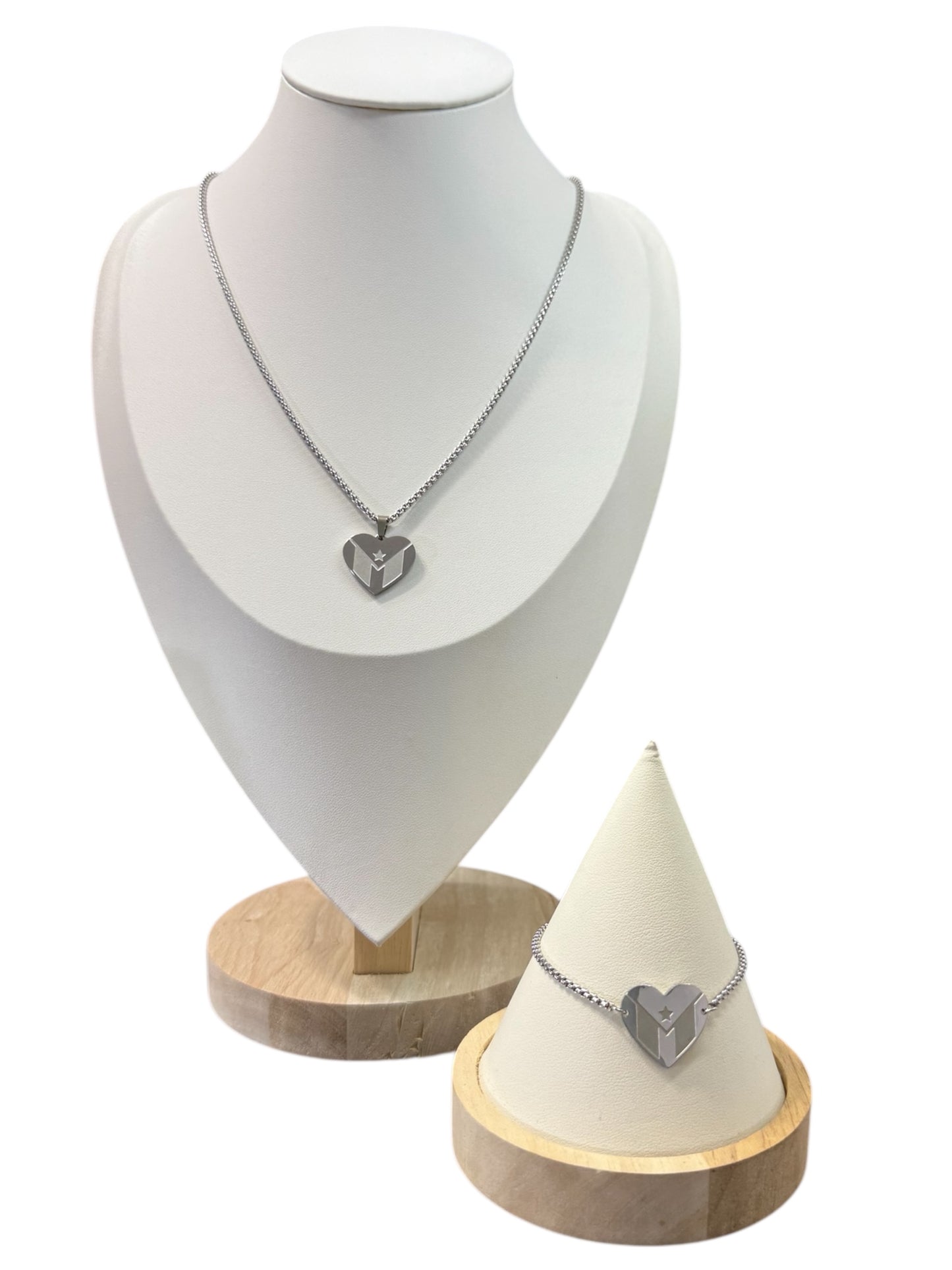Set Bandera Corazón de PR en Plateado (Collar y Pulsera)