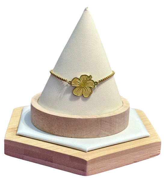 Set Flor de Maga en Dorado (Collar, Pulsera y Aretes)