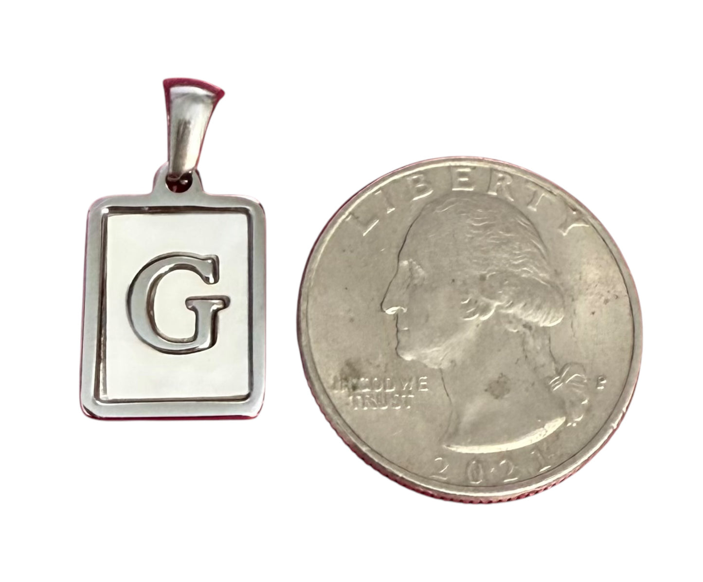 Inicial del Nombre Plateada
Letra G