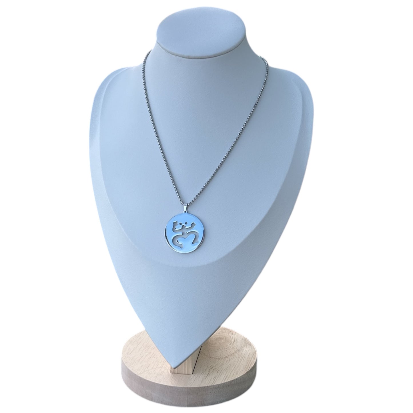 Collar Coqui Taíno Plateado (Grande)