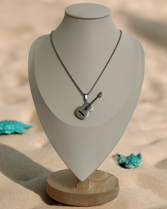 Collar Guitarra en Plateada