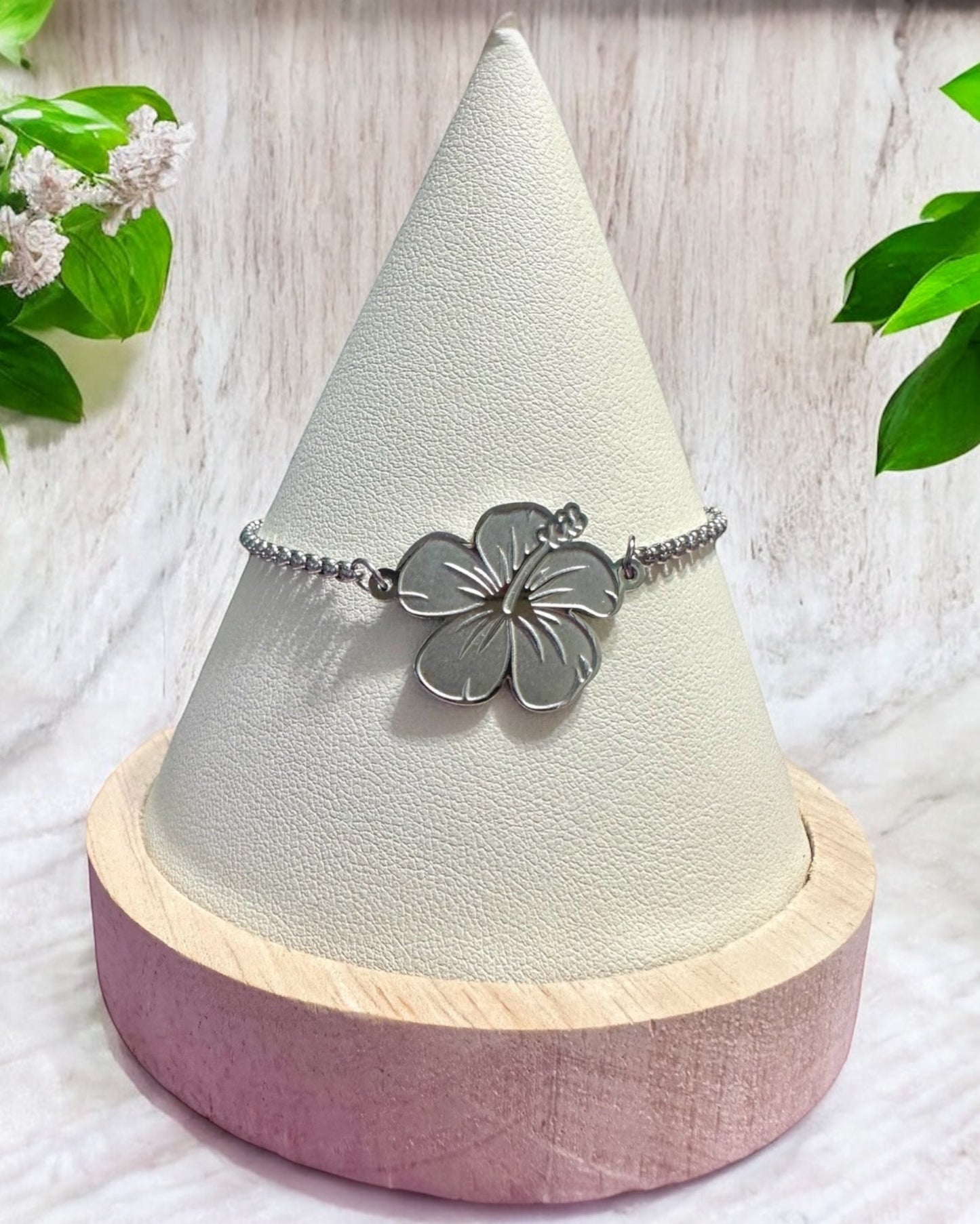 Pulsera Flor de Maga Plateada