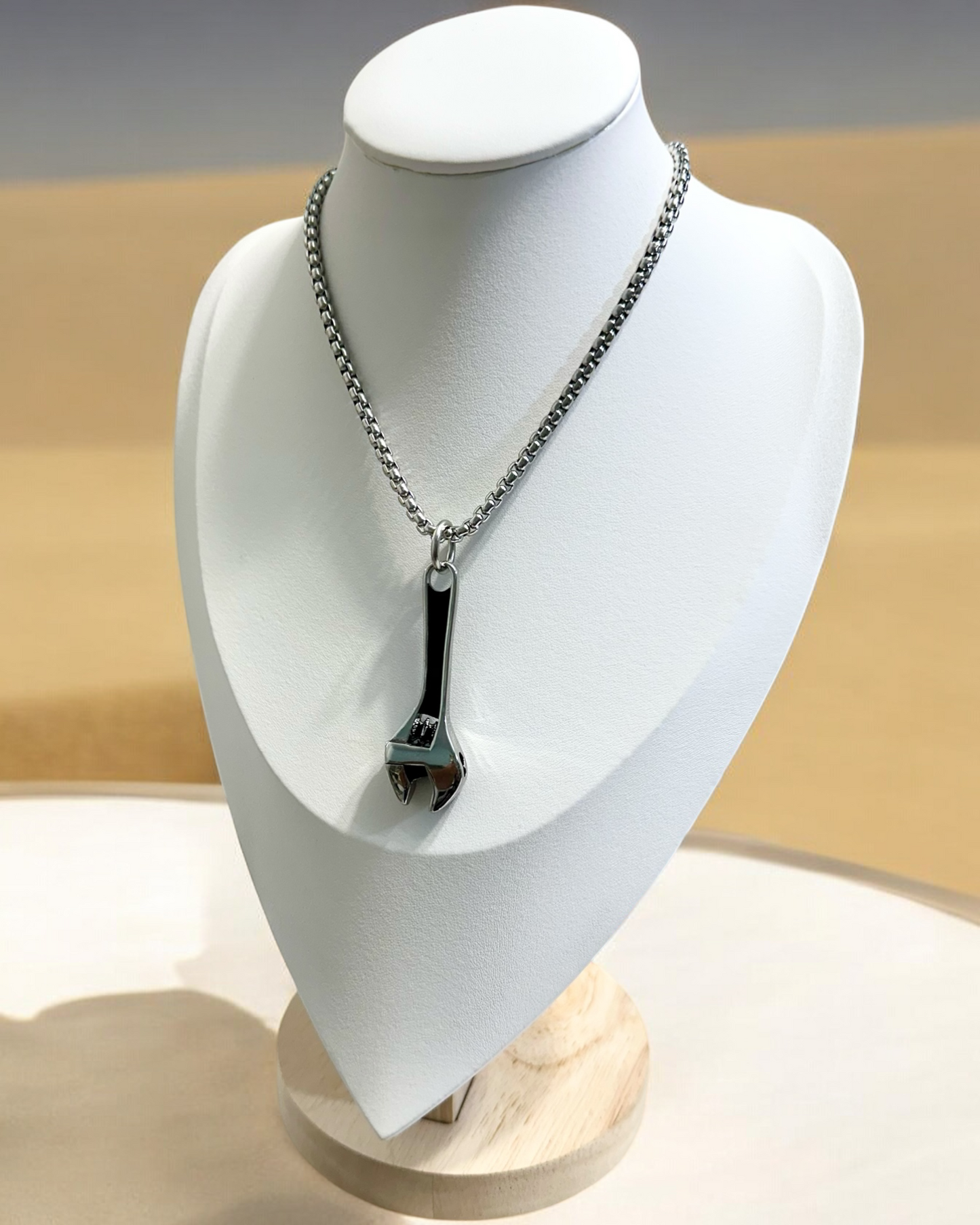 Collar Llave para-El en Plateado