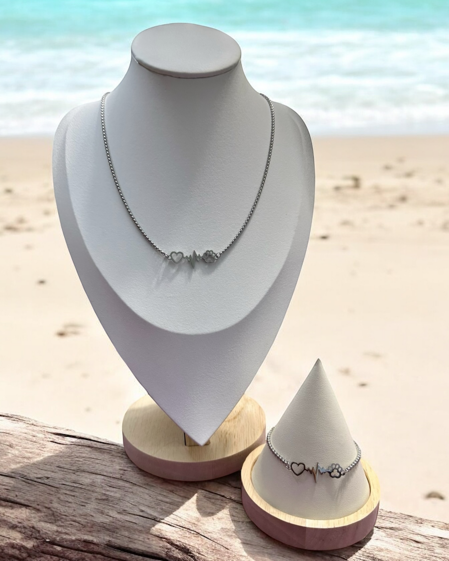 Set Mi Corazón Late por mi Mascota en Plateado (Collar y Pulsera)