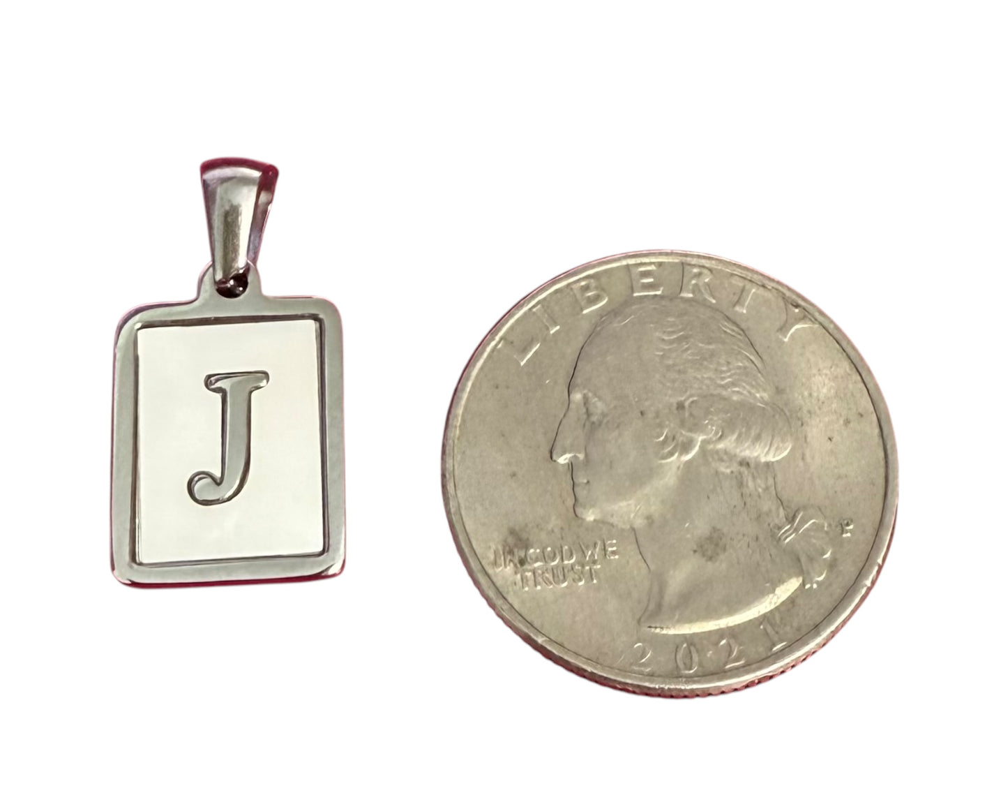 Inicial del Nombre Plateada
 Letra J