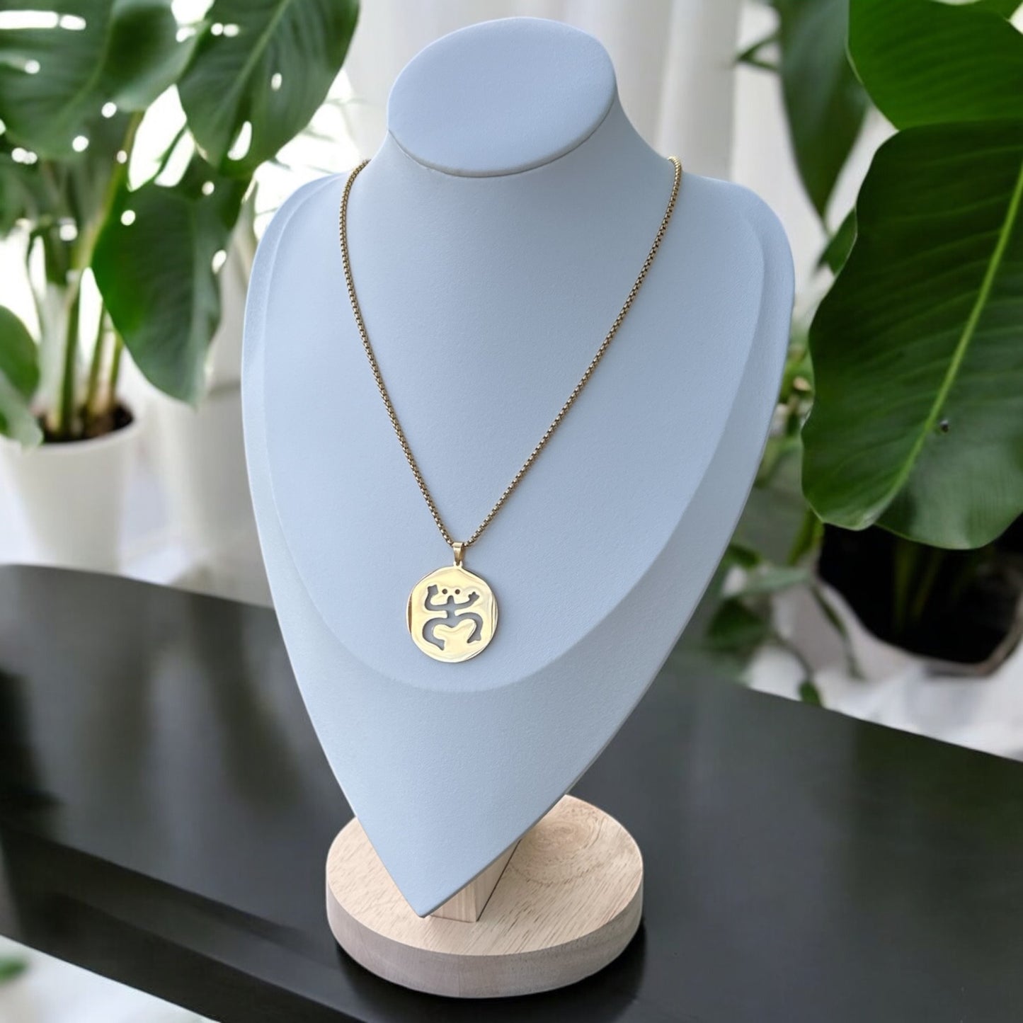 Collar Coqui Taino Dorado (Grande)