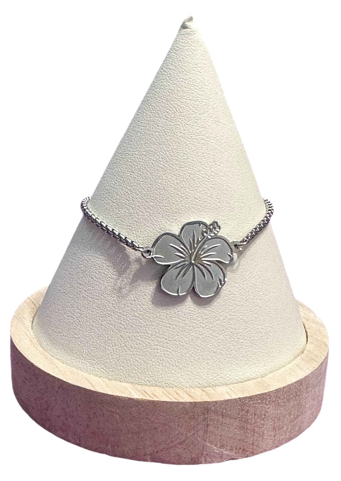 Set Flor de Maga en Plateado (Collar, Pulsera y Aretes)