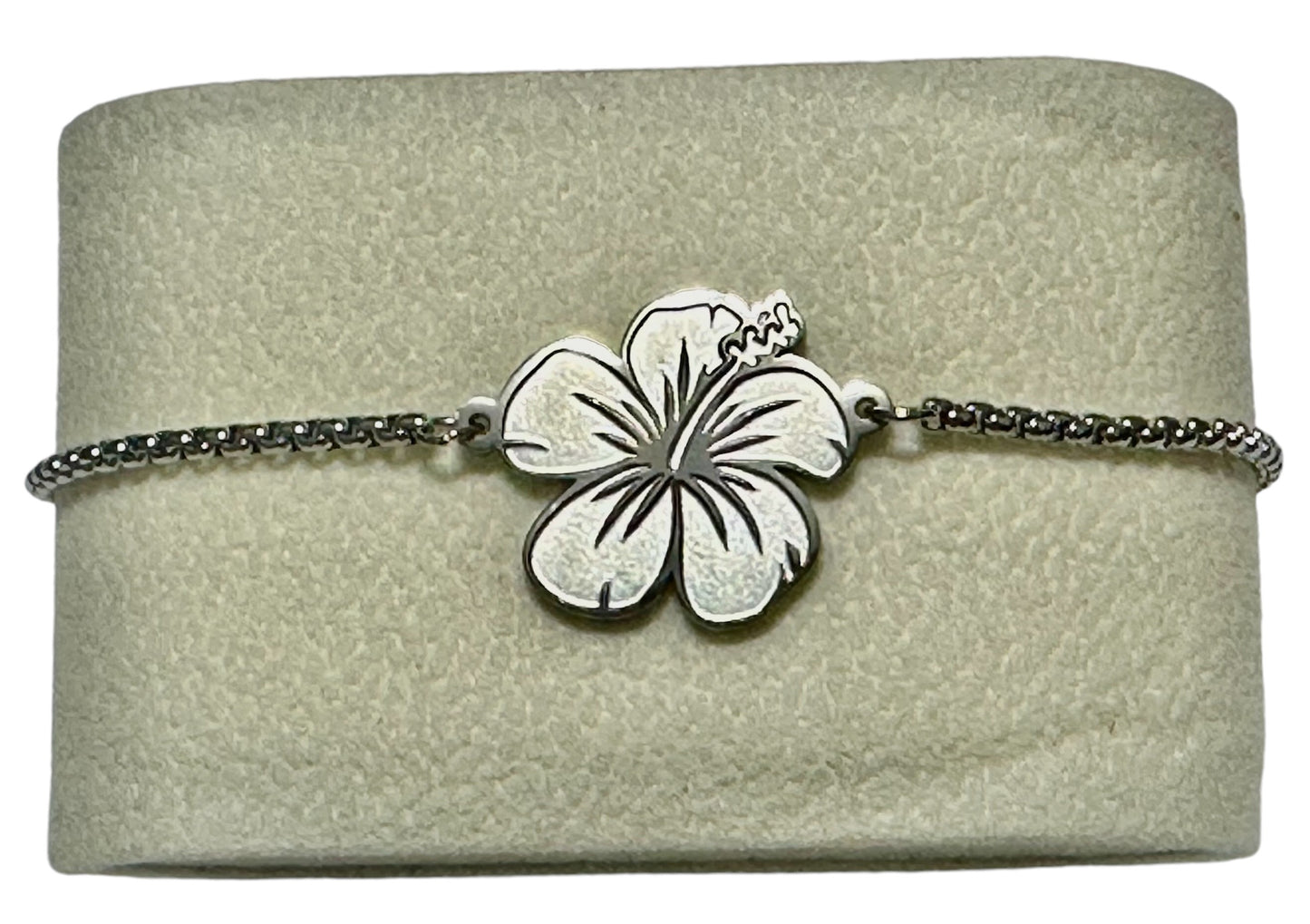 Pulsera Flor de Maga Plateada