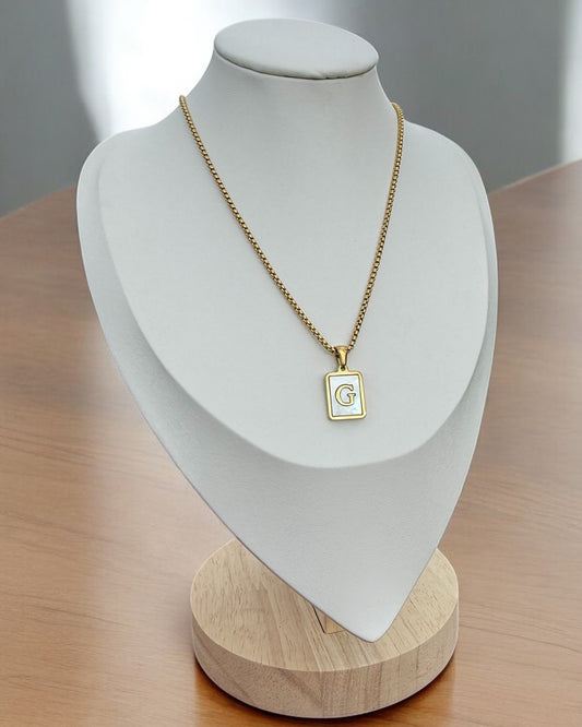 Inicial del Nombre Dorada
 Letra G