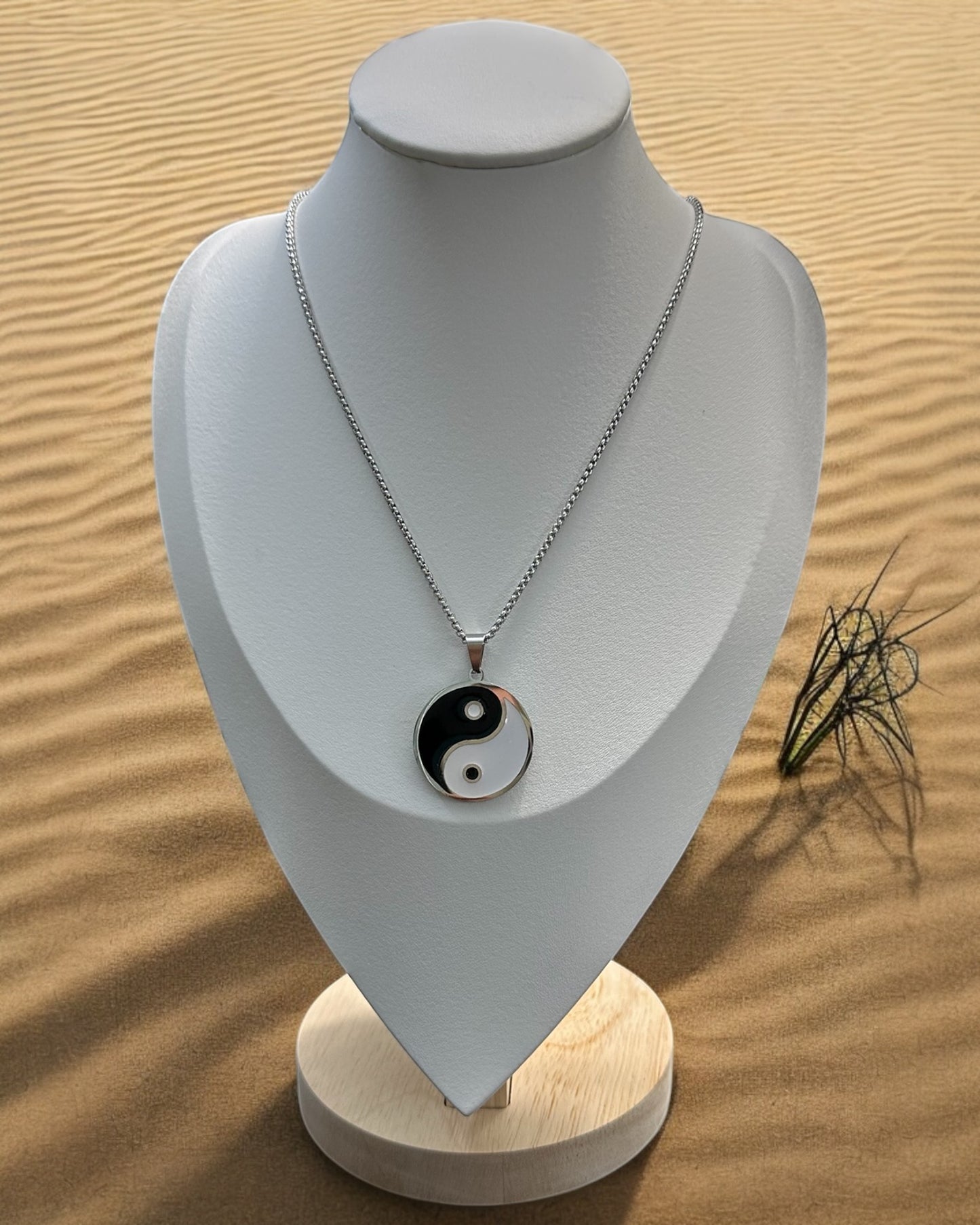 Collar Ying Yang en Plateado