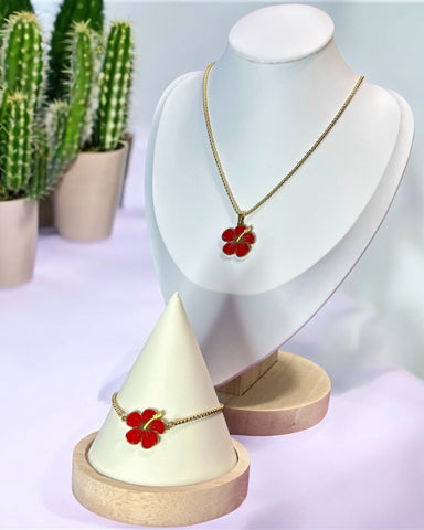 Set Flor de Maga Roja en Dorado (Collar y Pulsera)