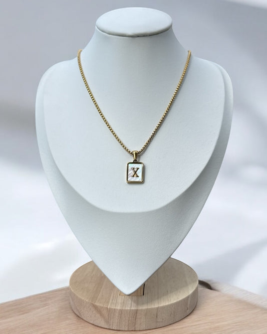 (Copy) Inicial del Nombre Plateada
 Letra X