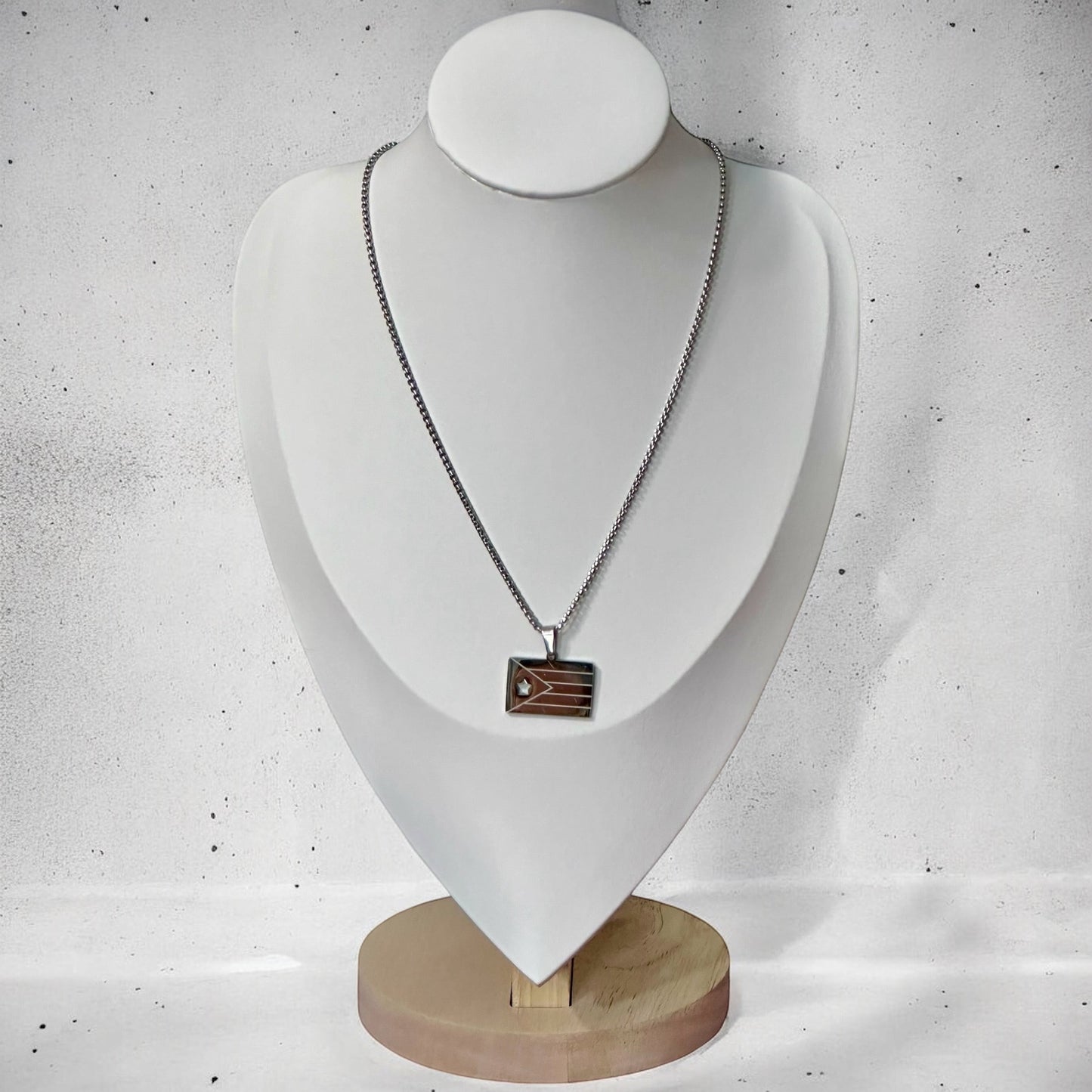 Bandera de Puerto Rico Plateada