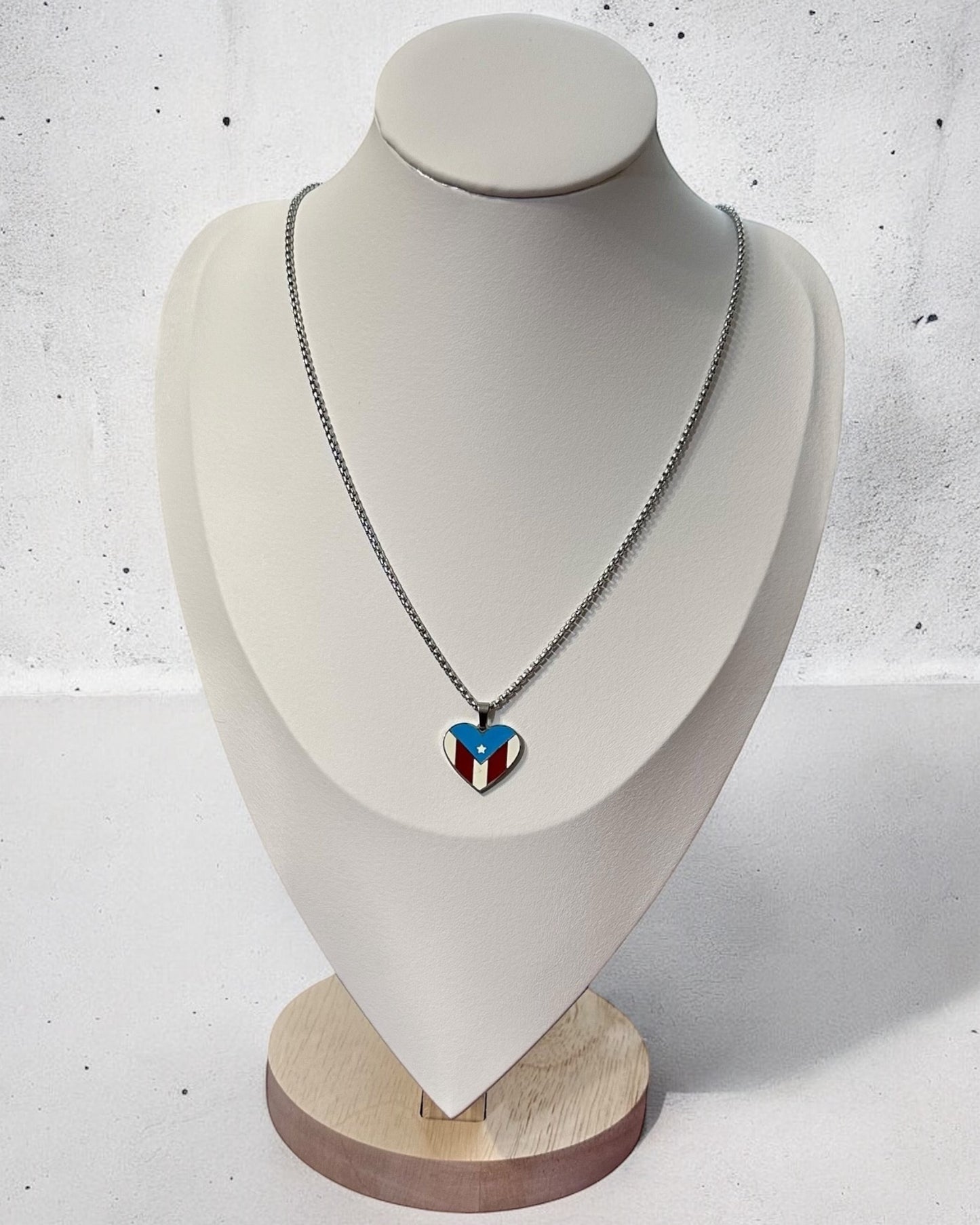 Bandera Corazon Multi en Plateado