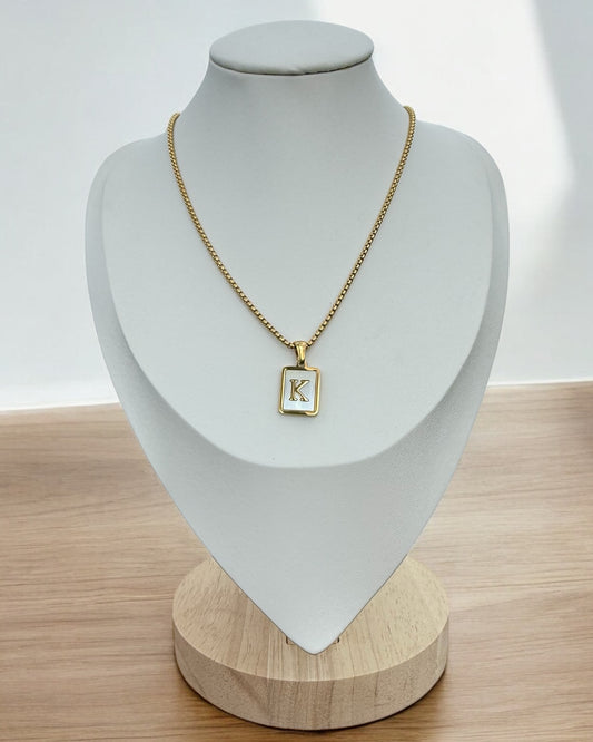 Inicial del Nombre Dorada
 Letra K