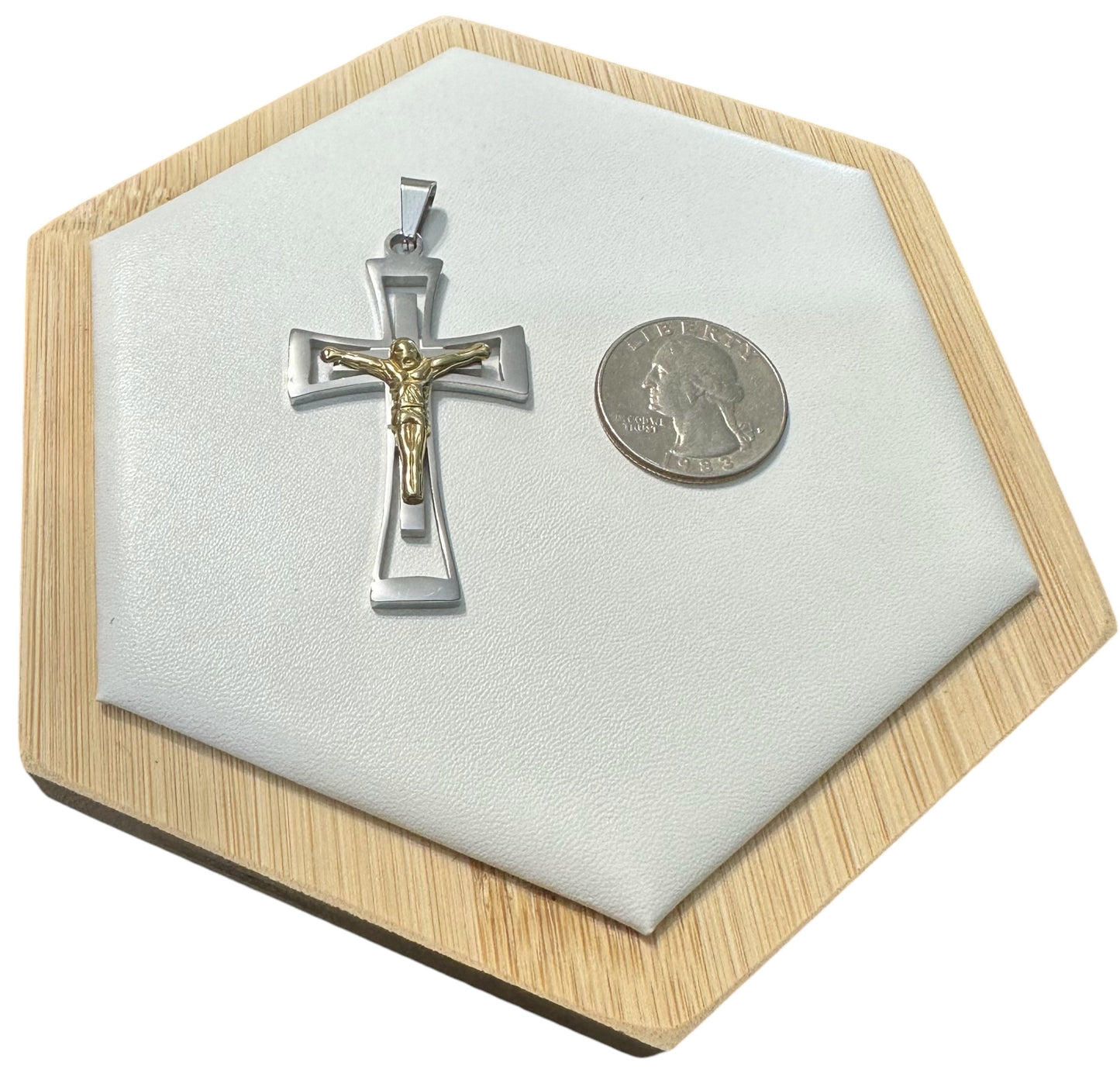 Collar Crucifijo con Cristo en Dos tonos