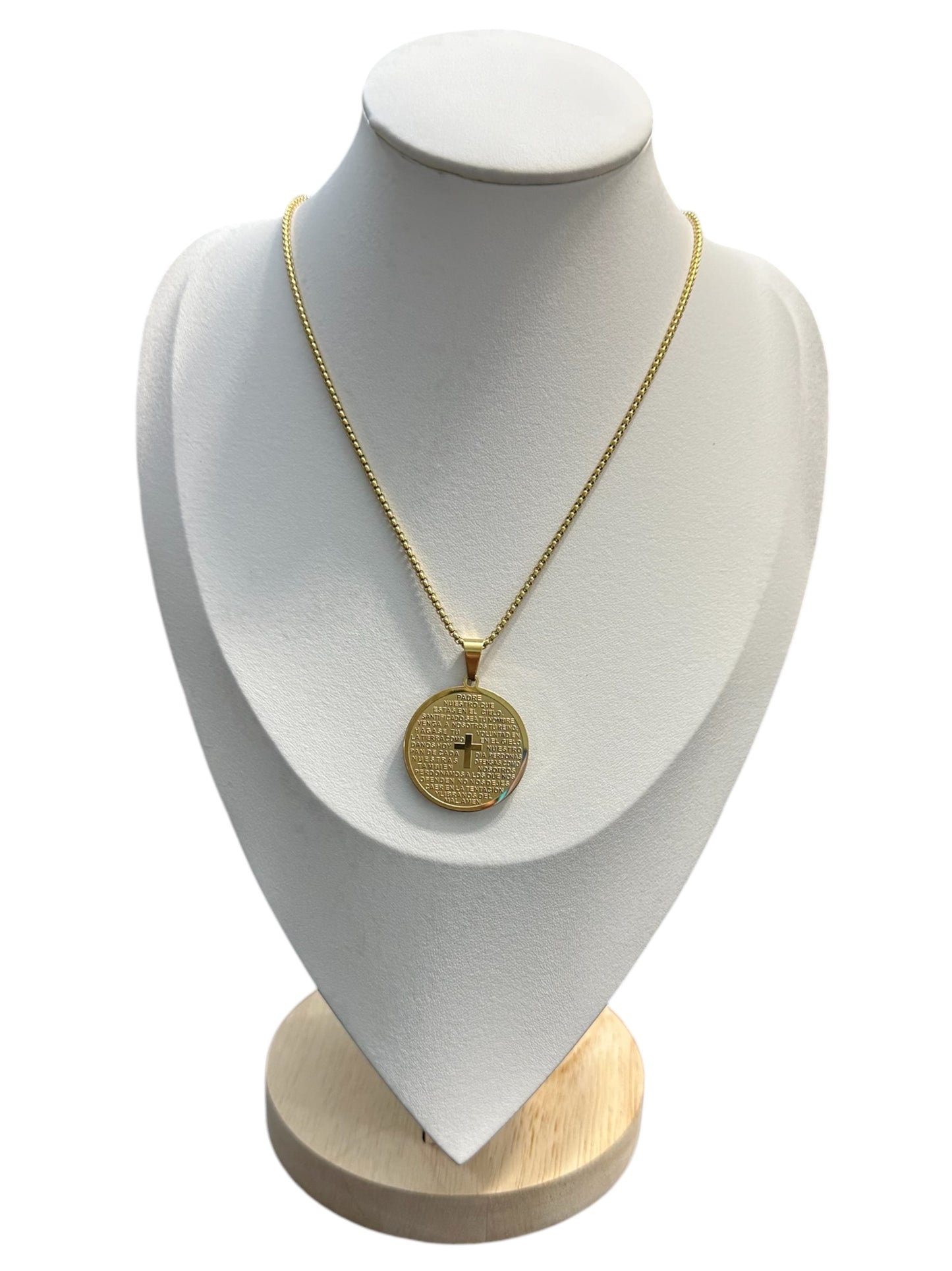 Set Padre Nuestro en Dorado (Pantallas y Collar)