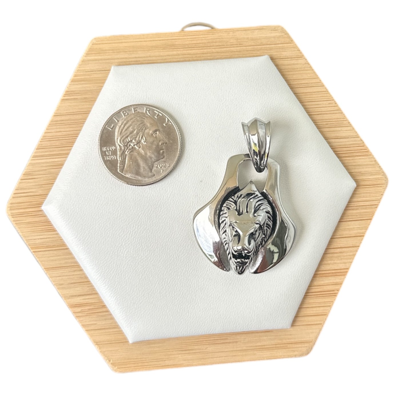 Collar Leon Plateado