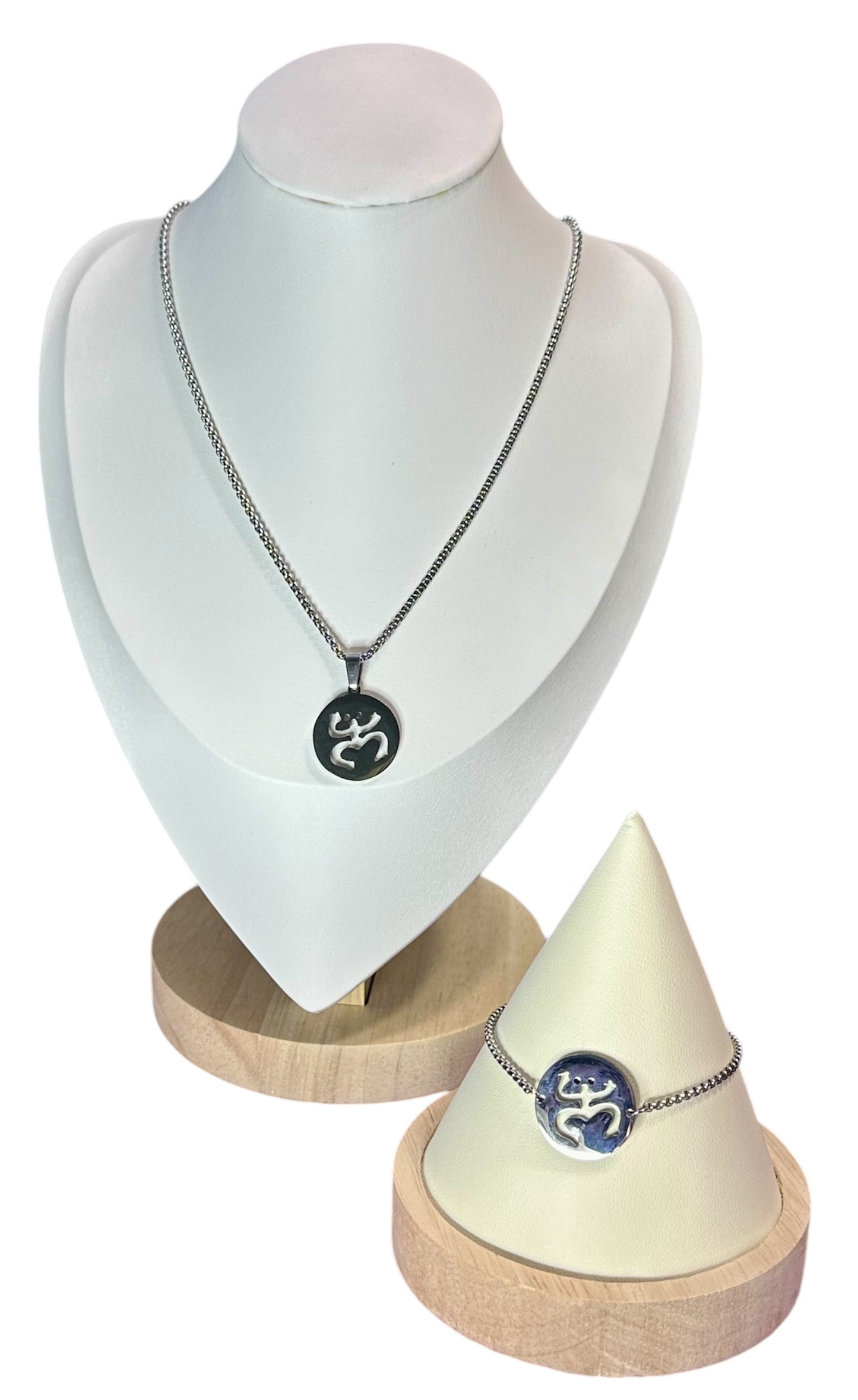 Set Coquí Taíno Redondo Plateado (Collar y Pulsera)